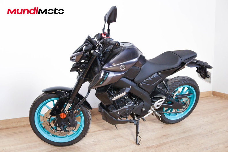 Motorbike image 6
