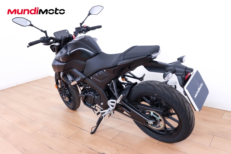 Motorbike image 6