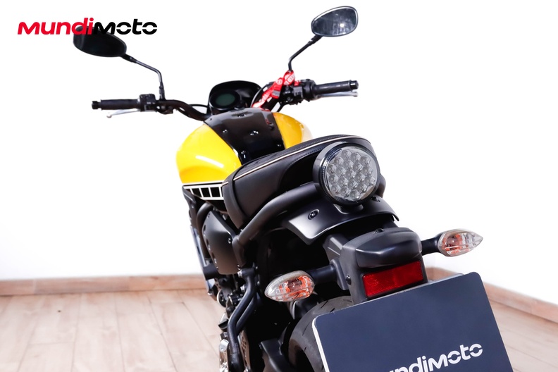 Motorbike image 9