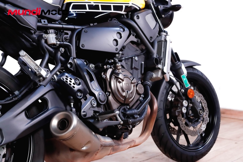 Motorbike image 3