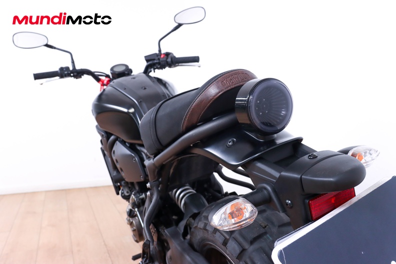 Motorbike image 9