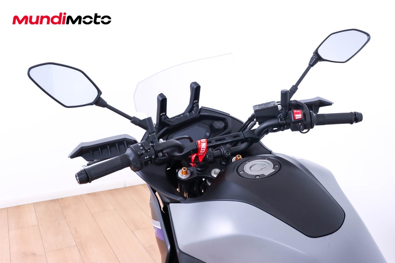 Motorbike image 10