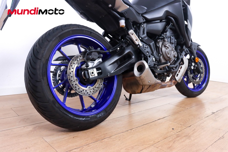 Motorbike image 3