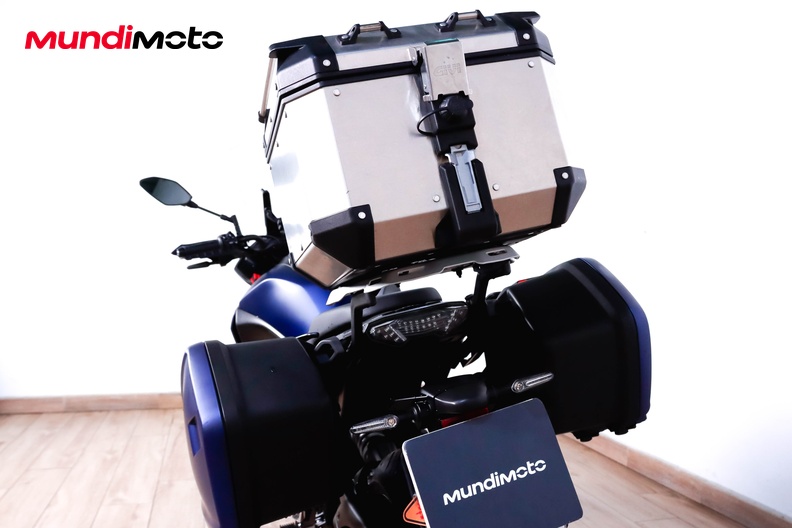 Motorbike image 9