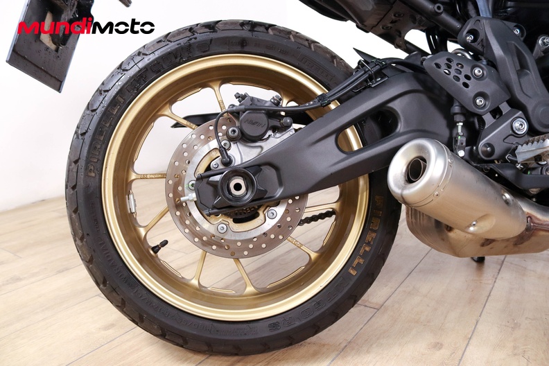 Motorbike image 3