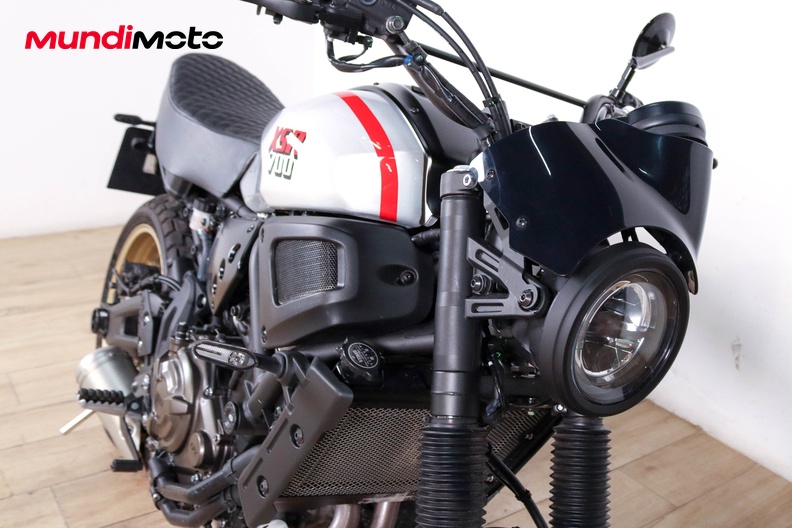 Motorbike image 4