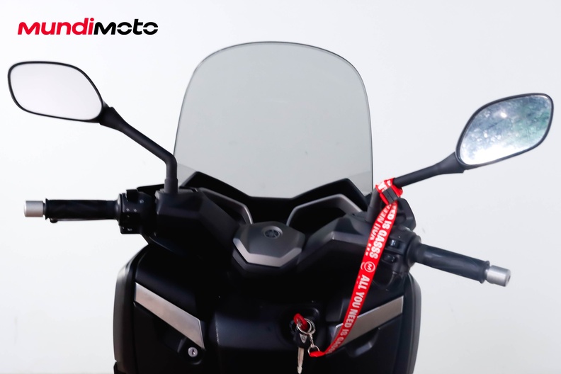 Motorbike image 10
