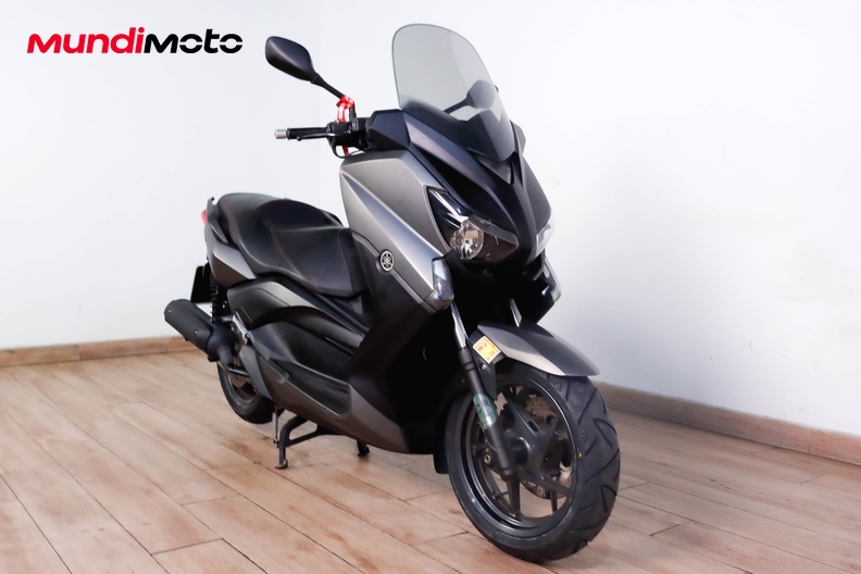 Motorbike image 1