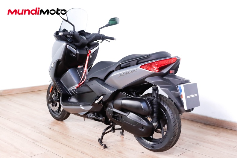 Motorbike image 6