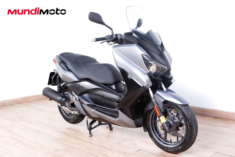 Motorbike image 1