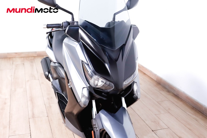 Motorbike image 4
