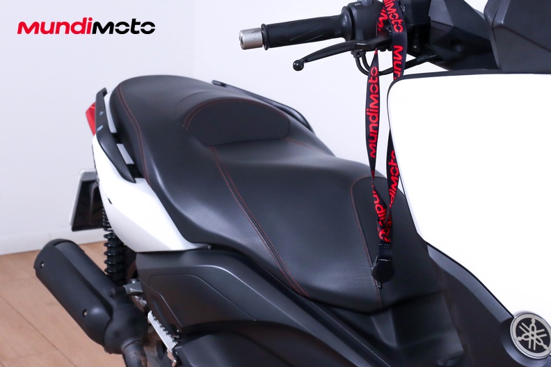 Motorbike image 12