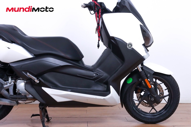 Motorbike image 13