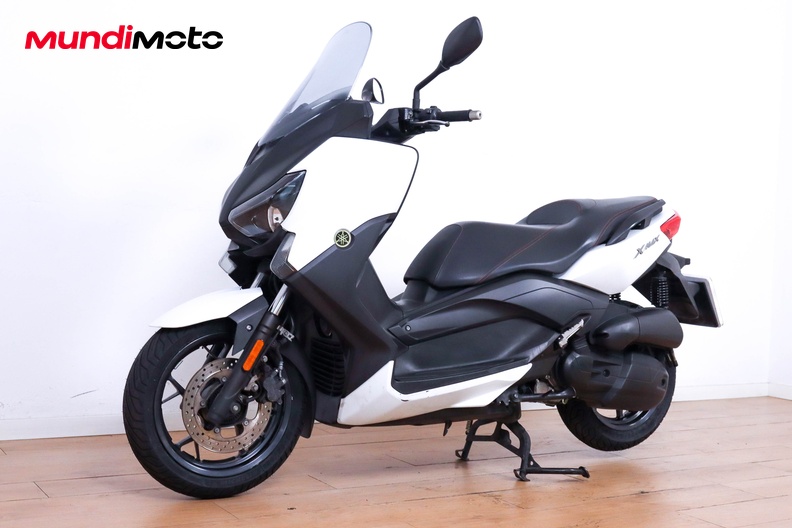 Motorbike image 7