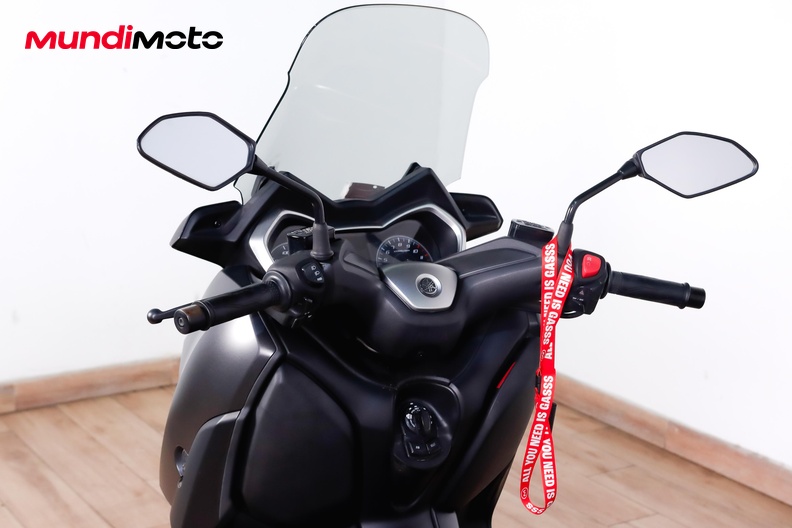 Motorbike image 10