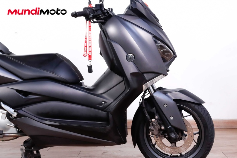 Motorbike image 12