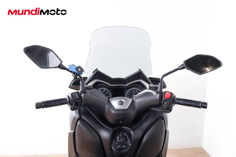 Motorbike image 10