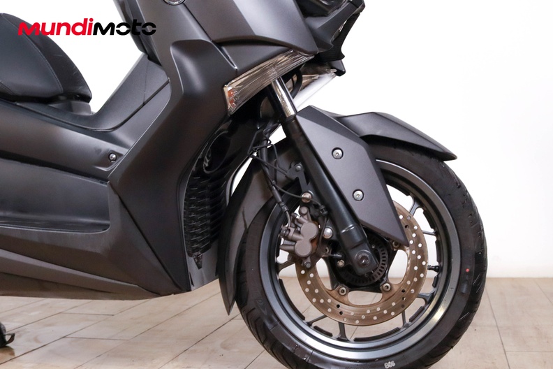 Motorbike image 13