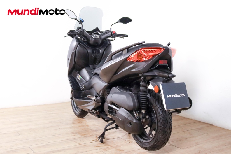 Motorbike image 6