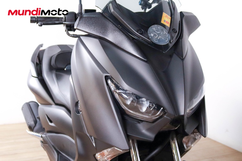 Motorbike image 4