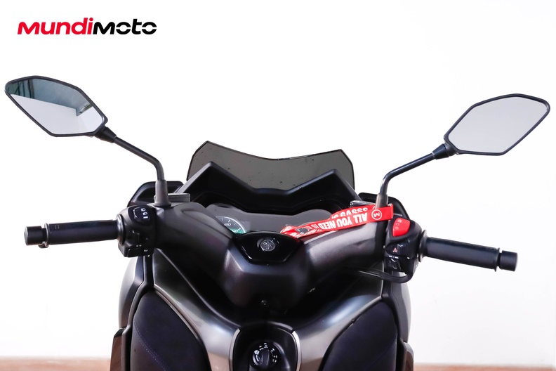 Motorbike image 10