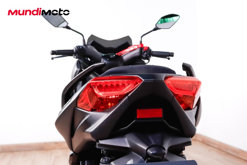 Motorbike image 8