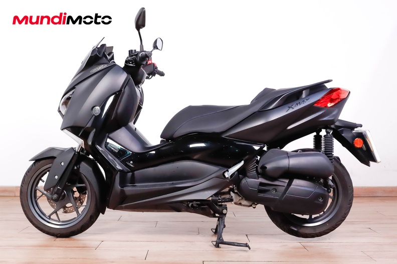 Motorbike image 5