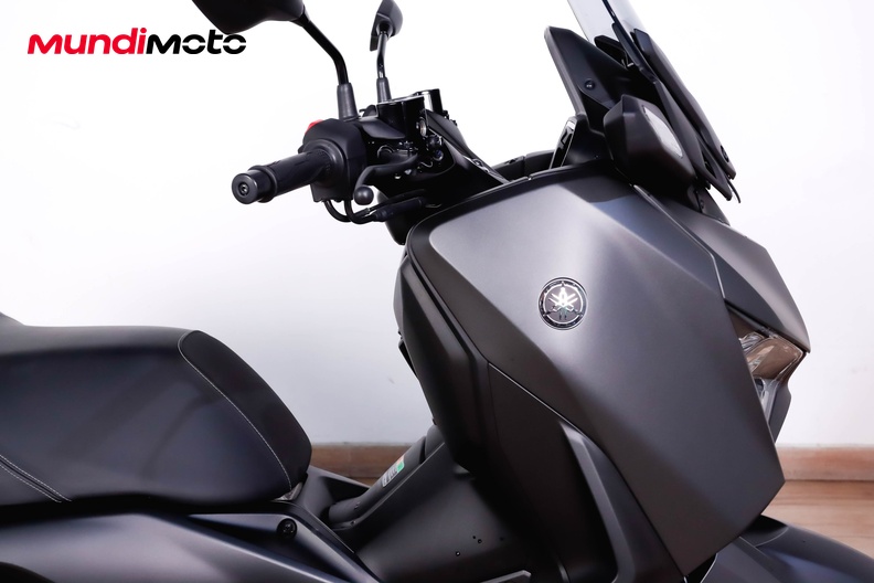 Motorbike image 13
