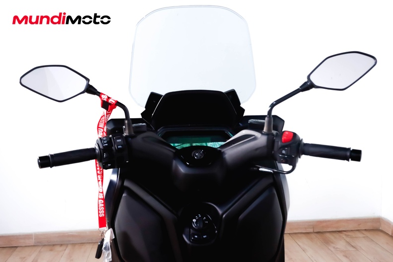 Motorbike image 10