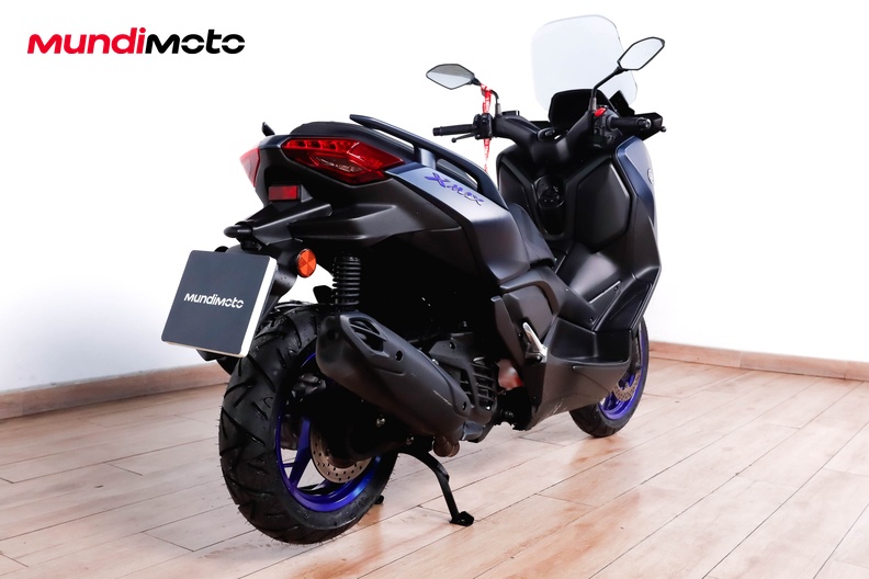 Motorbike image 2