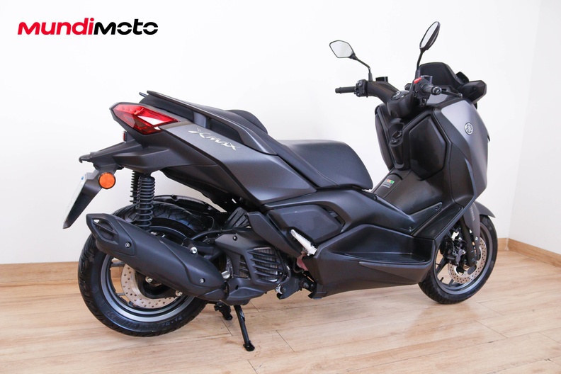 Motorbike image 1