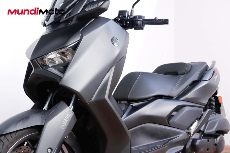 Motorbike image 8