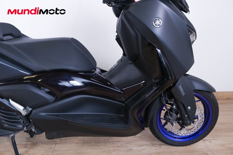 Motorbike image 12
