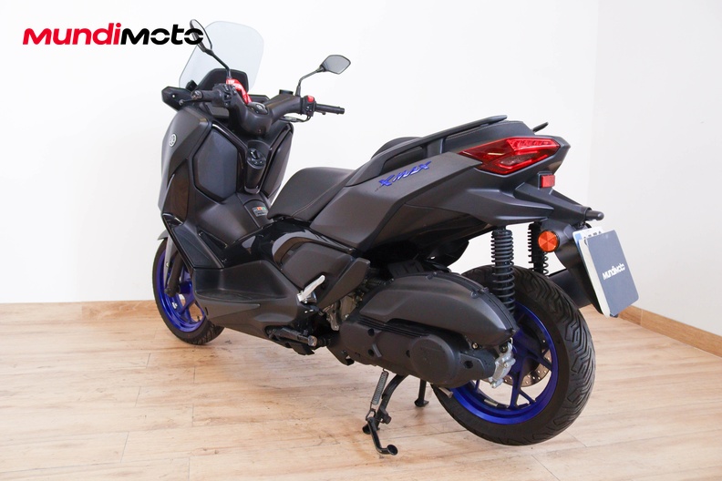 Motorbike image 7