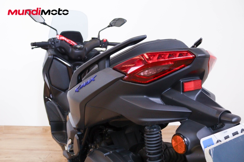 Motorbike image 9