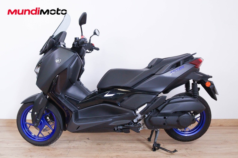 Motorbike image 5