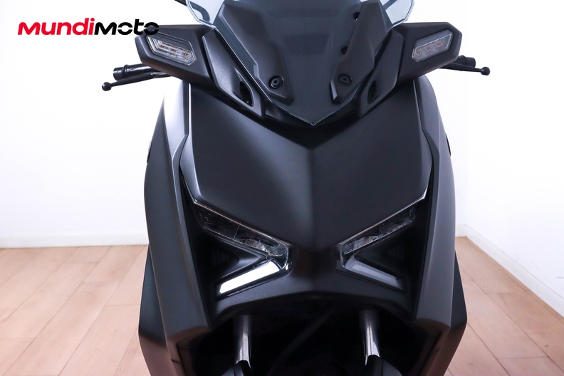 Motorbike image 4