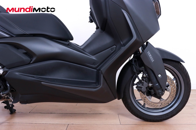 Motorbike image 12
