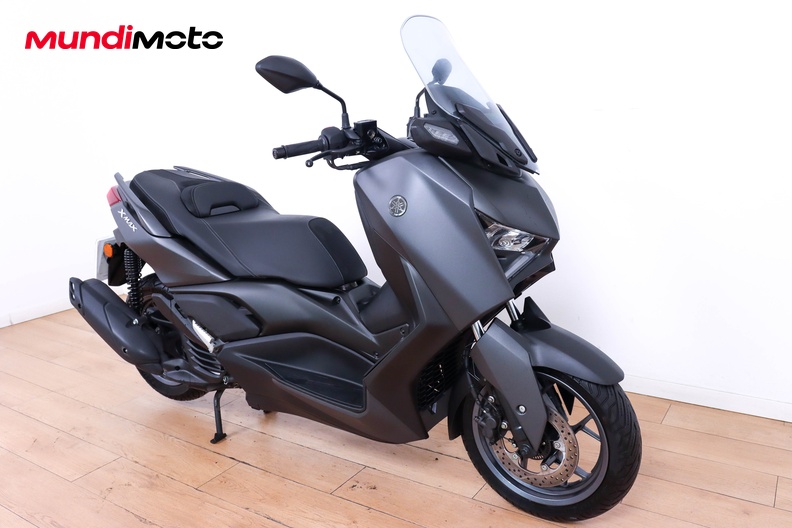 Motorbike image 1