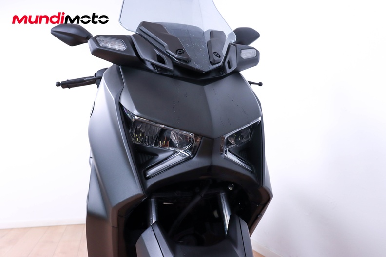 Motorbike image 4