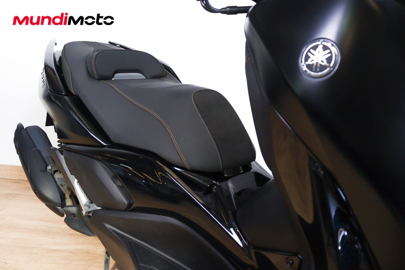 Motorbike image 13