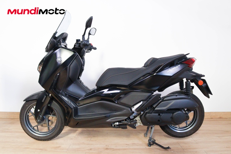 Motorbike image 5