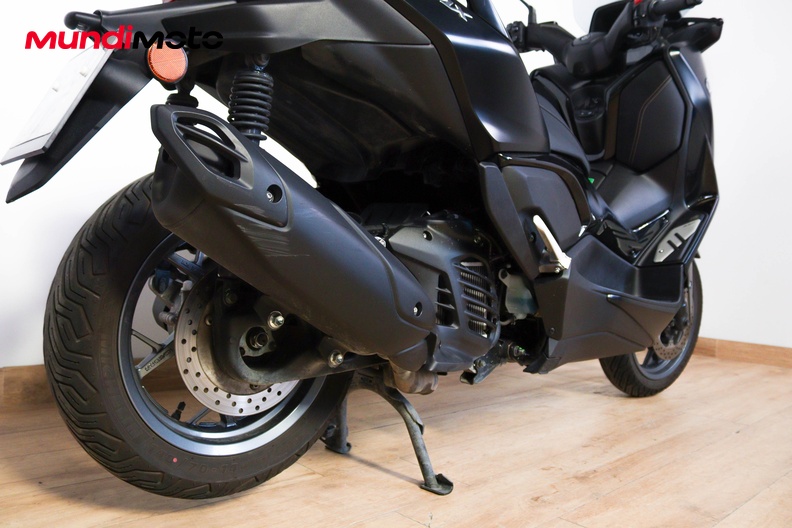 Motorbike image 2
