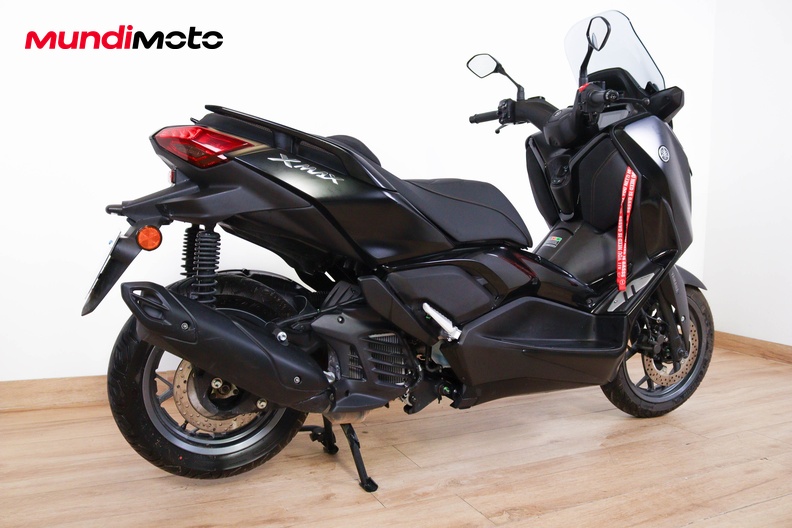 Motorbike image 1