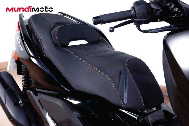 Motorbike image 12