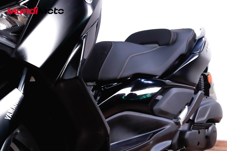 Motorbike image 8