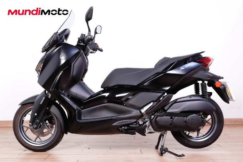 Motorbike image 5