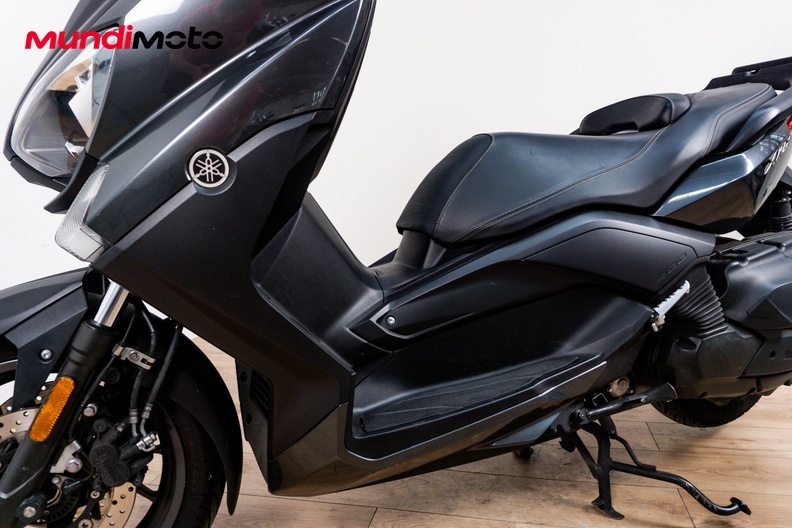 Motorbike image 9