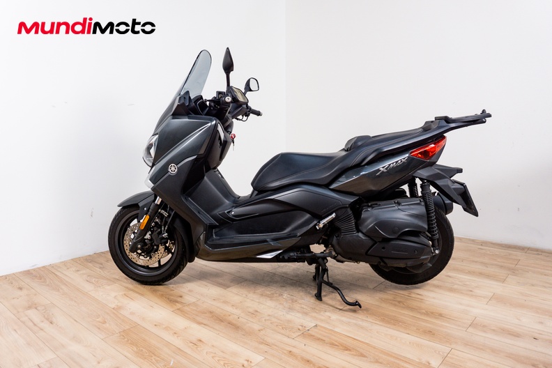 Motorbike image 5