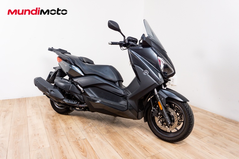 Motorbike image 1